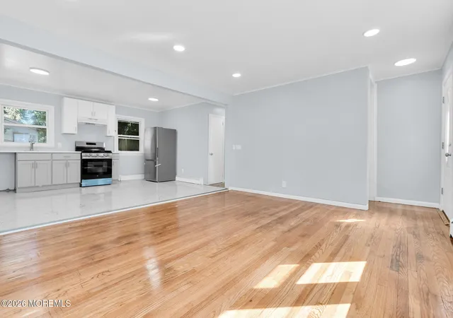 Homes for sale in Newton, NJ | 68 Woodside Ave #B, Newton, NJ 07860 | MLS# 22619989