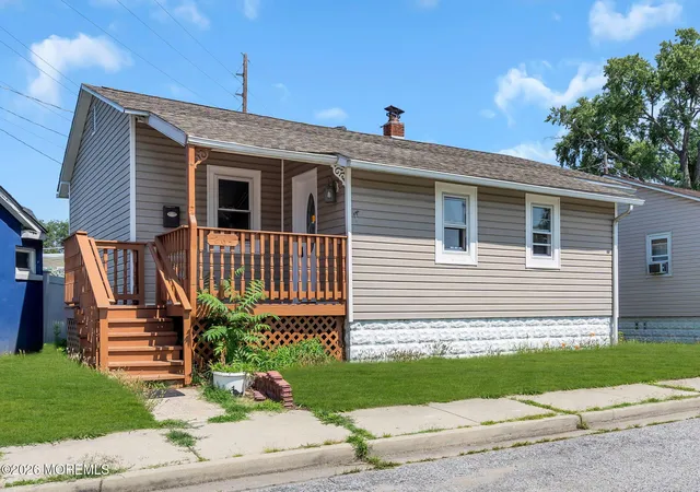 Homes for sale in Carneys Point, NJ | 264 Birch St, Carneys Point, NJ 08069 | MLS# 22619993