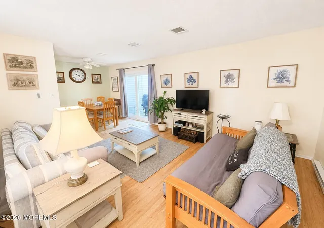 Homes for sale in Barnegat, NJ | 7 S Seas Ct, Barnegat, NJ 08005 | MLS# 22620092