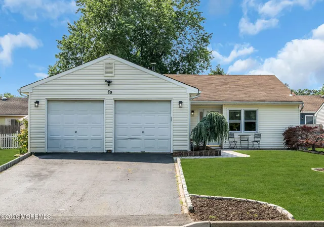 2nd image of 13 Scenic Dr, Freehold, NJ 07728 | MLS# 22620130