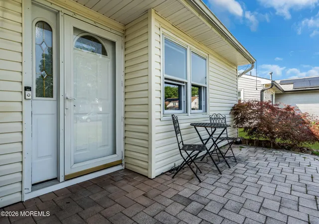 5th image of 13 Scenic Dr, Freehold, NJ 07728 | MLS# 22620130