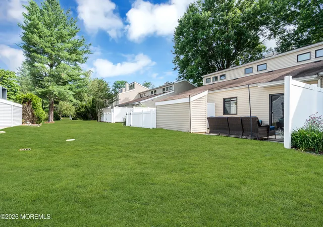 Homes for sale in Tinton Falls, NJ | 21 Carol Ct, Tinton Falls, NJ 07724 | MLS# 22620314