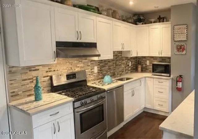 Homes for sale in North Middletown, NJ | 105 Hudson Ave, North Middletown, NJ 07748 | MLS# 22620039