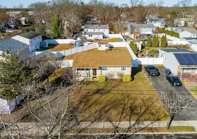 Homes for sale in Toms River, NJ | 11 Forest Valley Dr, Toms River, NJ 08755 | MLS# 22620093