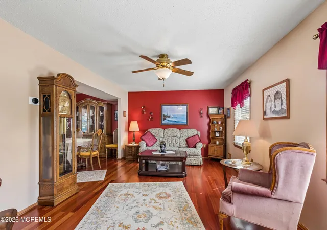 2nd image of 807 Constitution Dr, Brick, NJ 08724 | MLS# 22620074