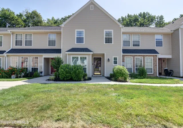 Homes for sale in Morganville, NJ | 242 Teasdale Pl, Morganville, NJ 07751 | MLS# 22620167