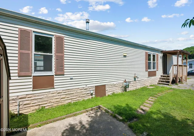 Photo 3 of Manufactured home for sale at 9 Secretariat St, Howell, NJ 07731 | MLS# 22620088 | Listing updated on 2026-09-09