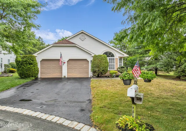 2nd image of 2 Pine Valley Ct, Lakewood, NJ 08701 | MLS# 22620558