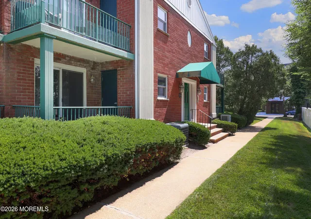 3rd image of 65 Cedar Ave, Long Branch, NJ 07740