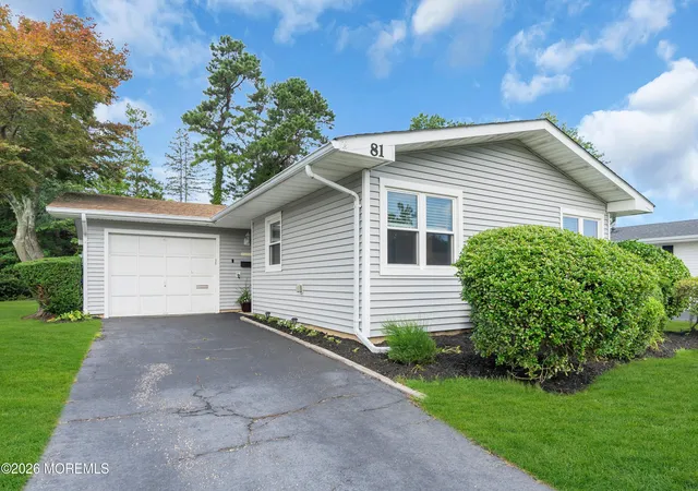 2nd image of 81 Blake Cir, Brick, NJ 08724 | MLS# 22621129
