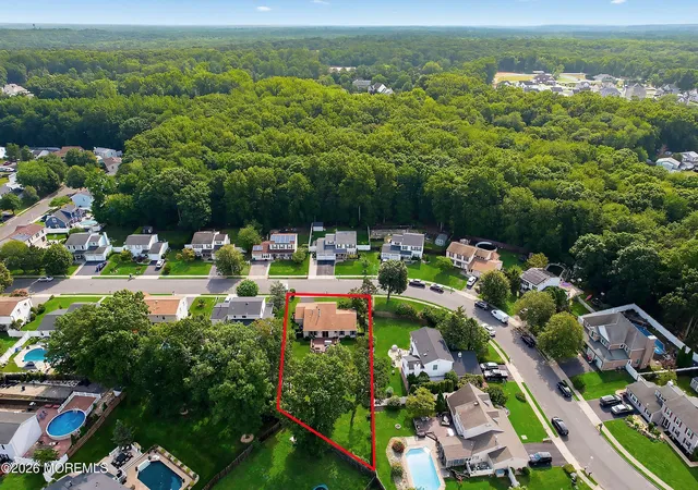 Homes for sale in Howell, NJ | 15 Honeysuckle Wy, Howell, NJ 07731 | MLS# 22620191
