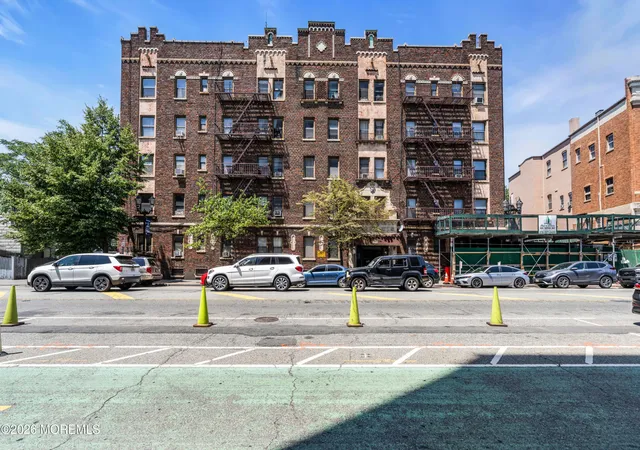 Homes for sale in Jersey City, NJ | 821 Bergen Ave #317, Jersey City, NJ 07306 | MLS# 22620202