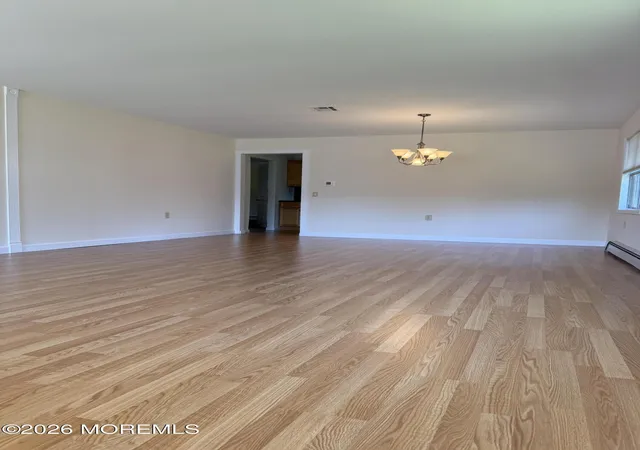 Photo 4 of Single family home for sale at 16 Brisbane Ct, Toms River, NJ 08757 | MLS# 22621197 | Listing updated on 2026-07-27