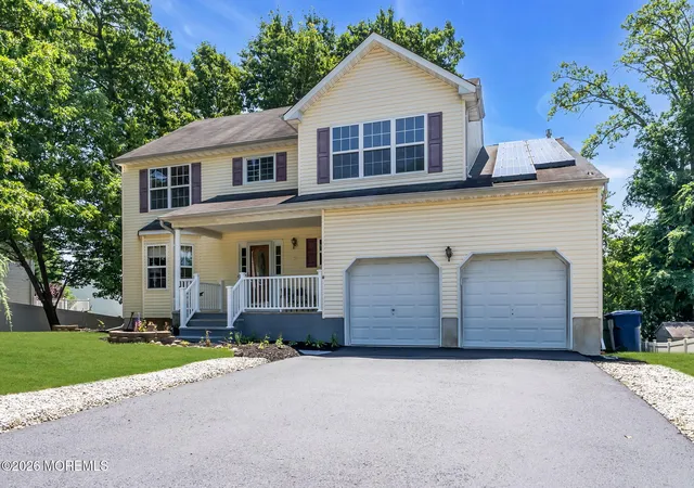 2nd image of 8 Colleen Wy, Neptune Township, NJ 07753 | MLS# 22620271