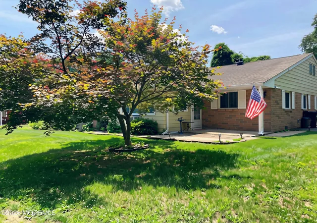 Homes for sale in Manchester, NJ | 9 A West Lake Dr #A, Manchester, NJ 08759 | MLS# 22620284