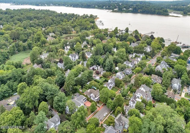 4th image of 6 Haggers Ln, Fair Haven, NJ 07704 | MLS# 22620510