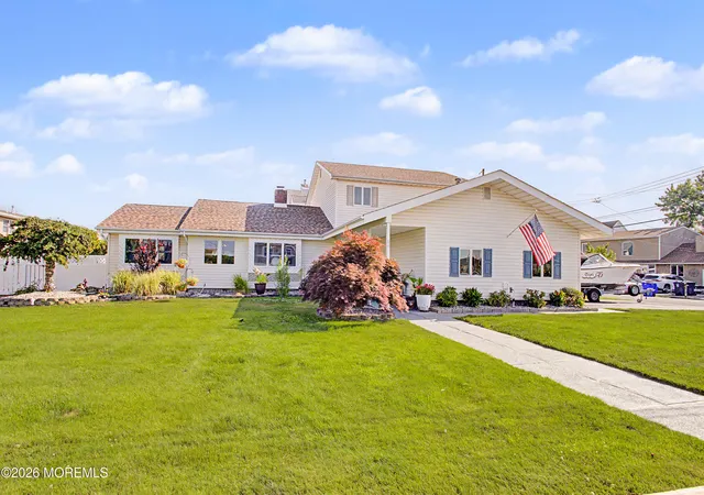 1st image of 212 Riviera Dr, Toms River, NJ 08753 | MLS# 22620317
