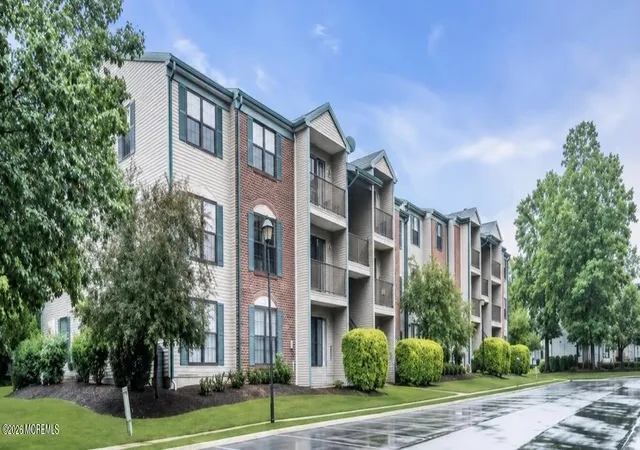 Homes for sale in Franklin Twp, NJ | 57 Fisher Dr #2603, Franklin Twp, NJ 08823 | MLS# 22620461