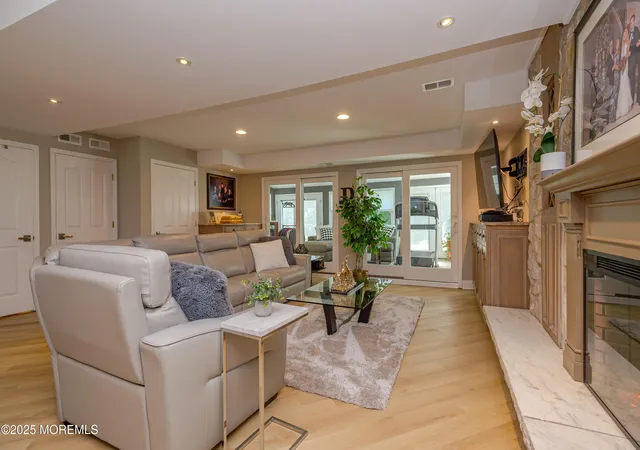 5th image of 38 Holly Dr, Parlin, NJ 08859 | MLS# 22620320