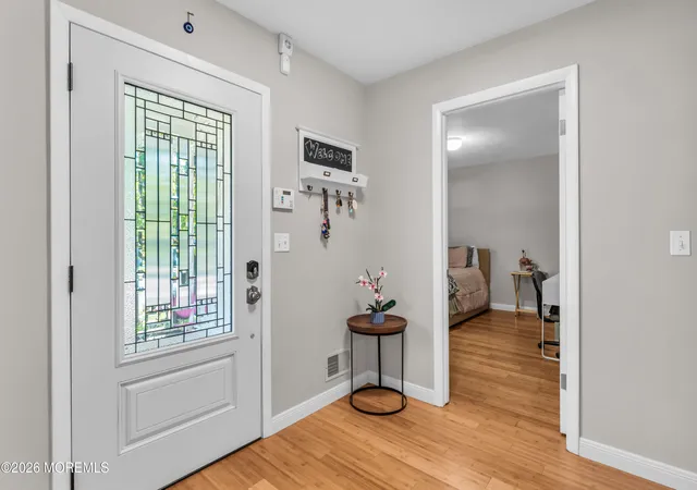 2nd image of 141 London Ct, Toms River, NJ 08753 | MLS# 22620710