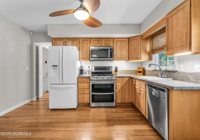 4th image of 141 London Ct, Toms River, NJ 08753 | MLS# 22620710