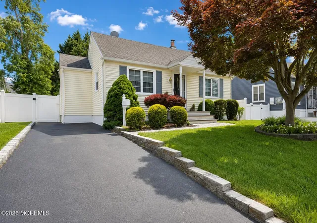 Homes for sale in Middletown, NJ | 50 Collins Ave, Middletown, NJ 07748 | MLS# 22620425