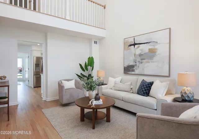 3rd image of 25 Mdw Ave, Monmouth Beach, NJ 07750