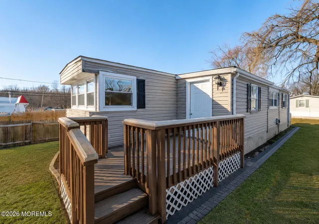 Homes for sale in Hazlet, NJ | 1 Bayshore Mobile Mnr, Hazlet, NJ 07734 | MLS# 22620389