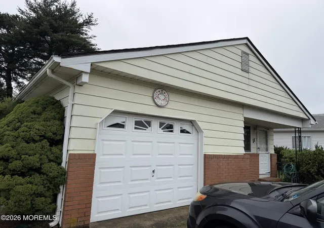 2nd image of 11 Vail St, Toms River, NJ 08757 | MLS# 22620523
