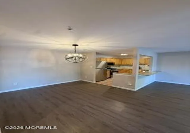5th image of 402 Wedgewood Cir, Belford, NJ 07718 | MLS# 22620491