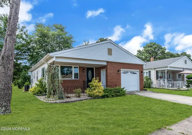 Photo 1 of Single family home for sale at 2 Ashcroft Ln, Toms River, NJ 08757 | MLS# 22621203 | Listing updated on 2026-08-25