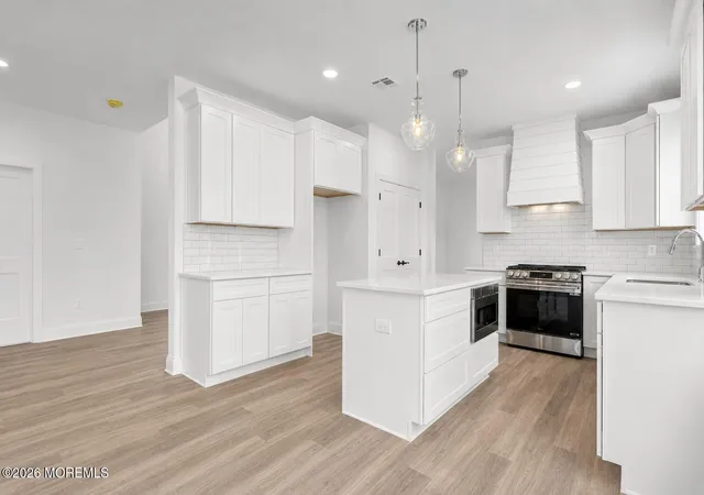 Photo 4 of Single family home for sale at 2 Southern Blvd, Bayville, NJ 08721 | MLS# 22620415 | Listing updated on 2026-07-07