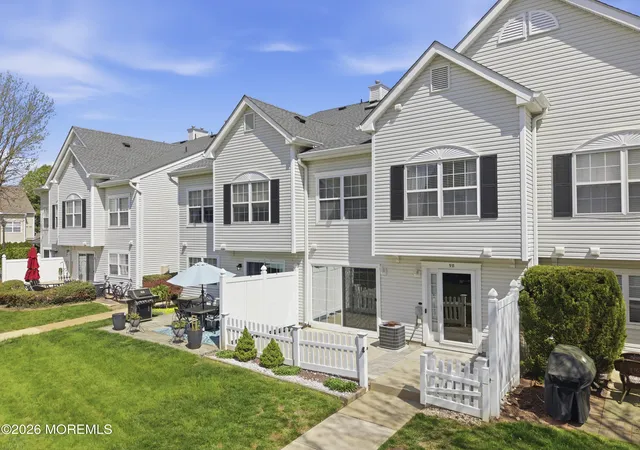 Homes for sale in Howell, NJ | 98 Watson Ct, Howell, NJ 07731 | MLS# 22620451