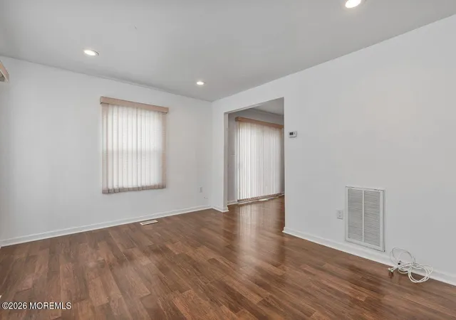 Homes for sale in Hazlet, NJ | 275 Laurel Ave, Hazlet, NJ 07734 | MLS# 22620470
