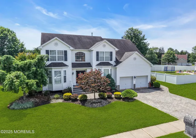 Photo 3 of Sale Pending at 8 Cabin Brk Crescent Crst, Manchester Township, NJ 08759 | MLS# 22620870 | Listing updated on 2026-08-25