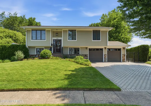 Homes for sale in South Plainfield, NJ | 1453 Tooz Pl, South Plainfield, NJ 07080 | MLS# 22620512