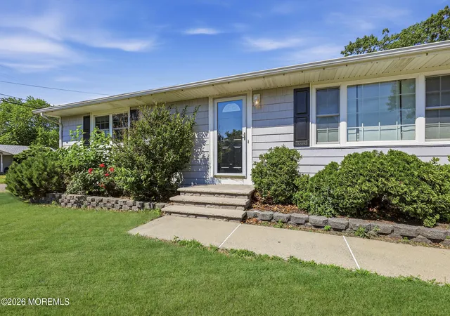 5th image of 501 Burnside St, Toms River, NJ 08757 | MLS# 22620545