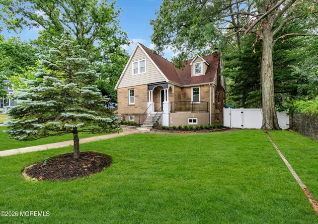 Homes for sale in Eatontown, NJ | 201 Knox Ave, Eatontown, NJ 07724 | MLS# 22620640
