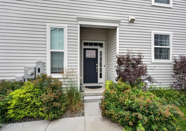 Homes for sale in New Egypt, NJ | 18 Gulfstream Rd, New Egypt, NJ 08533 | MLS# 22620610