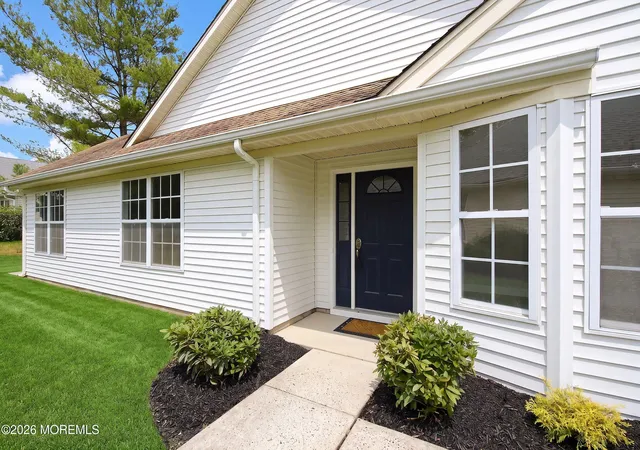 2nd image of 3349 Deep River Ln, Toms River, NJ 08755 | MLS# 22620907