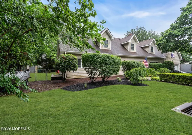 3rd image of 266 Orchard Ave, Belford, NJ 07718 | MLS# 22620791
