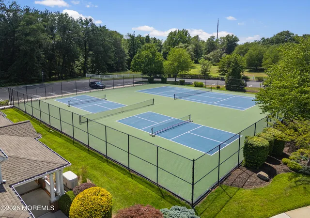 4th image of 87 Thornbrooke Dr, Shrewsbury, NJ 07702 | MLS# 22621016