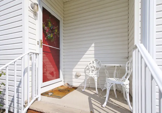 3rd image of 10 Wordsworth Ct, Hightstown, NJ 08520 | MLS# 22620917