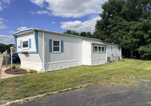 2nd image of 183 Farm Rd, Freehold, NJ 07728 | MLS# 22621080