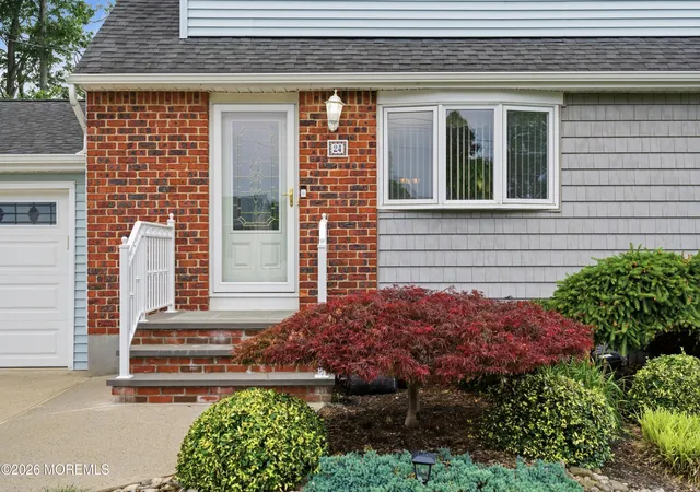 3rd image of 24 Deerwood Ave, Edison, NJ 08817 | MLS# 22620674