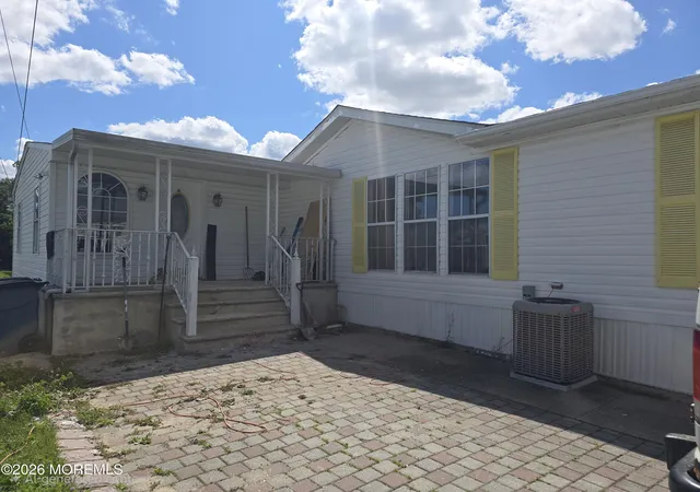 Homes for sale in Manchester, NJ | 58 2nd St, Manchester, NJ 08759 | MLS# 22620773