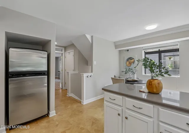 5th image of 210 Marina Dr, Highlands, NJ 07732