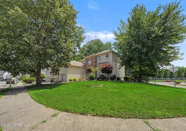 4th image of 30 Alpine Dr, Morganville, NJ 07751 | MLS# 22621264