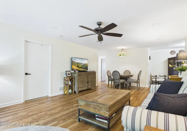 5th image of 115 Curtis Ave, Manasquan, NJ 08736