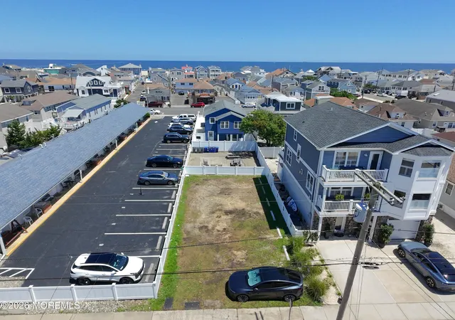 Homes for sale in Point Pleasant Beach, NJ | 128 Randall Ave, Point Pleasant Beach, NJ 08742 | MLS# 22620731